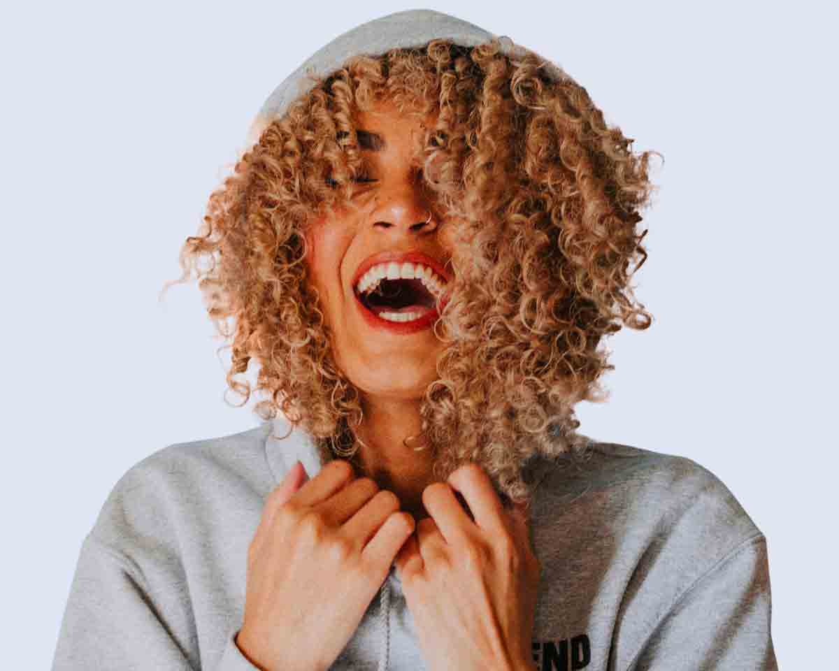 Strona główna 1 hero girl optimized 0321